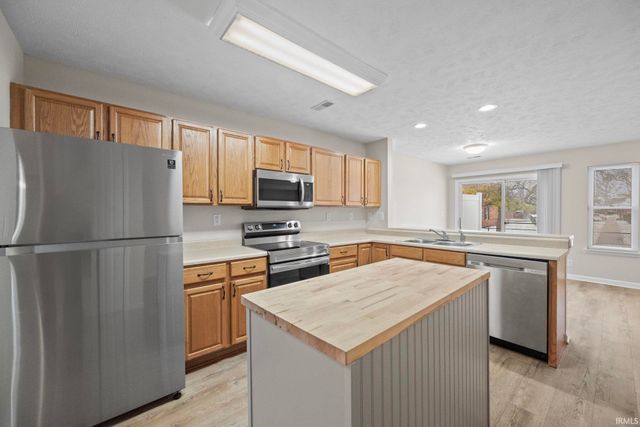 16-18 Cabernet Court, Lafayette, IN 47905