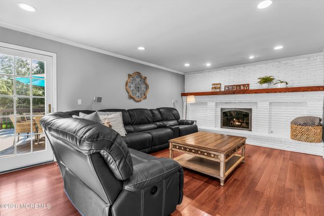 12 Apollo Road, Manalapan, NJ 07726