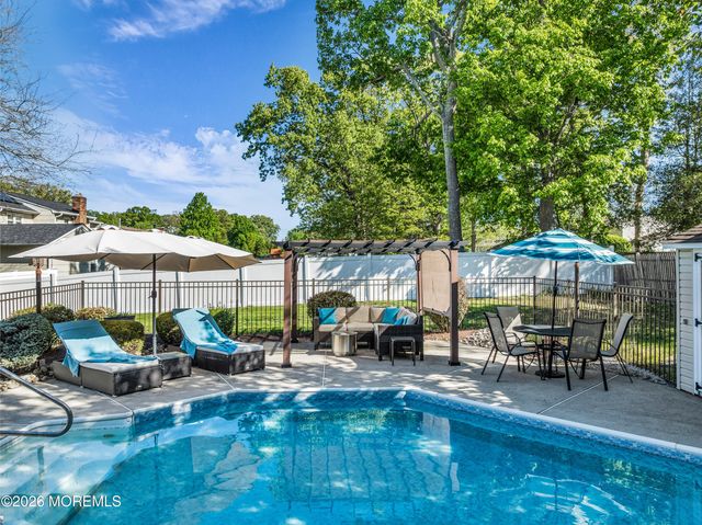 12 Apollo Road, Manalapan, NJ 07726