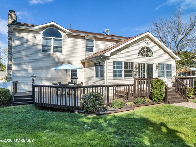 12 Apollo Road, Manalapan, NJ 07726