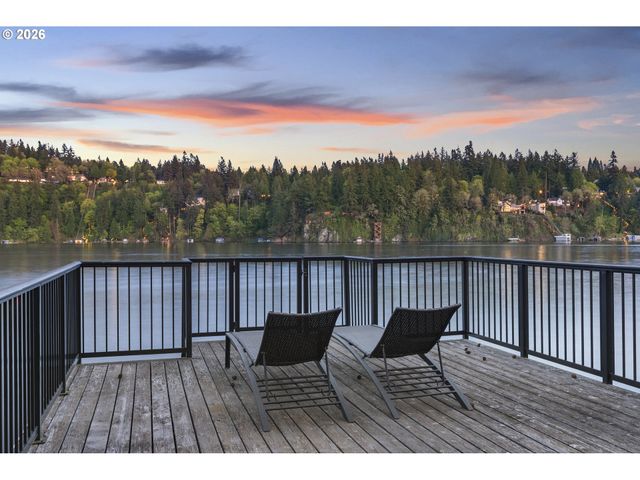 2430 SUMMIT Ct, Lake Oswego, OR 97034