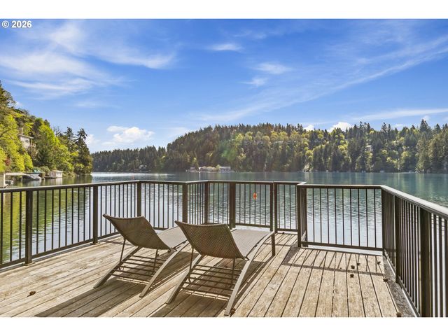 2430 SUMMIT Ct, Lake Oswego, OR 97034