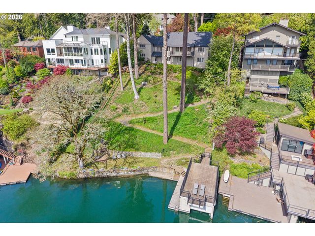 2430 SUMMIT Ct, Lake Oswego, OR 97034