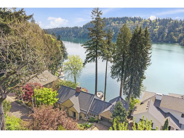 2430 SUMMIT Ct, Lake Oswego, OR 97034