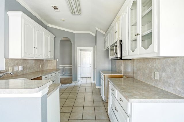 1114 San Miguel Drive, Duncanville, TX 75137