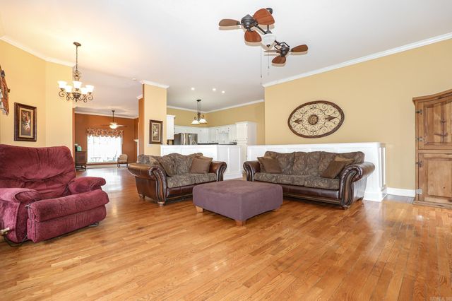 3322 QUAIL LN, Benton, AR 72019