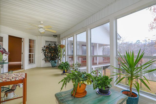 3322 QUAIL LN, Benton, AR 72019