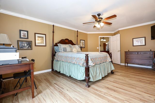 3322 QUAIL LN, Benton, AR 72019
