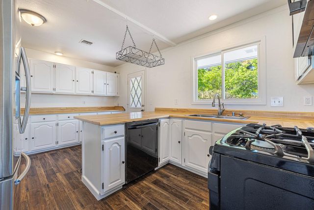 6560 Agape Ct, Placerville, CA 95667