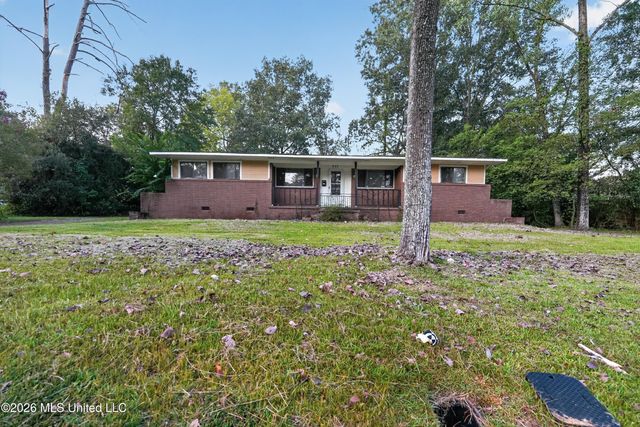 511 Pinecrest Circle, Jackson, MS 39204