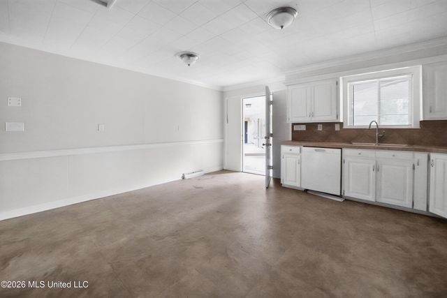 511 Pinecrest Circle, Jackson, MS 39204