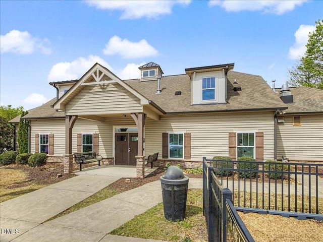 5324 Maplemoor Way, Raleigh, NC 27616