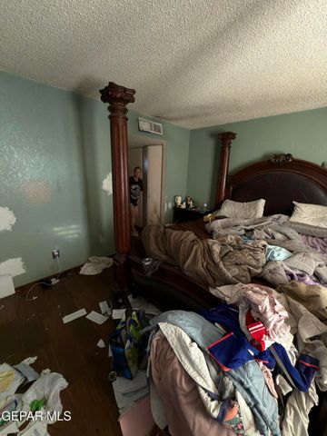 1657 LOMALAND Drive, El Paso, TX 79935