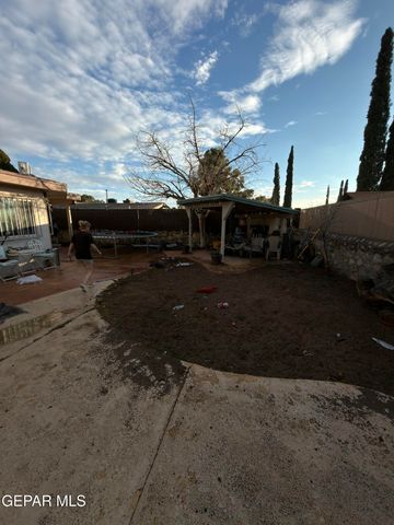 1657 LOMALAND Drive, El Paso, TX 79935