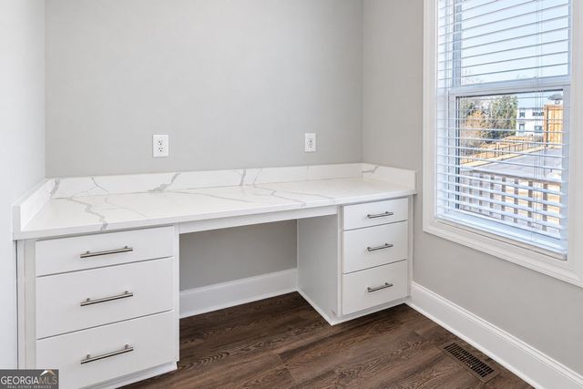 1375 Walking Way, Atlanta, GA 30316