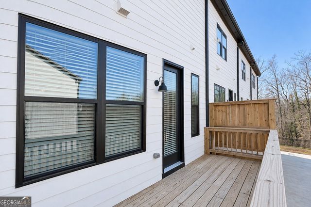 1375 Walking Way, Atlanta, GA 30316