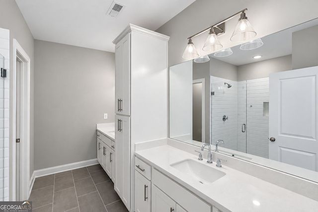 1375 Walking Way, Atlanta, GA 30316