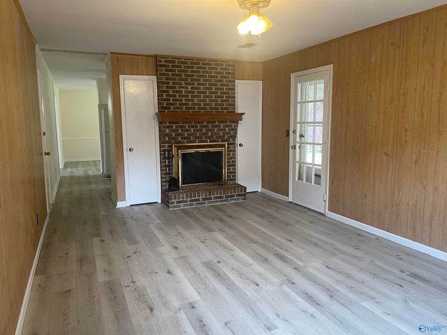 3121 Hawthorne Circle, Southside, AL 35907