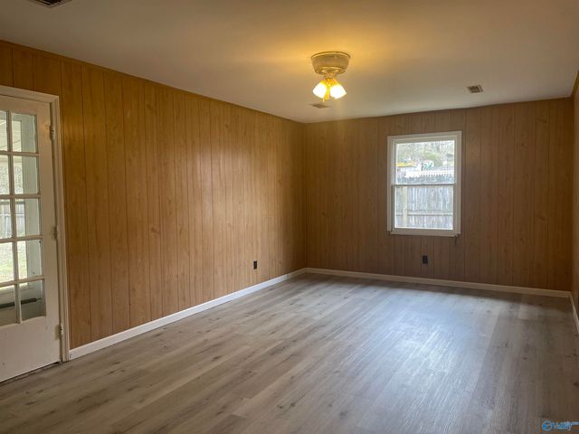 3121 Hawthorne Circle, Southside, AL 35907