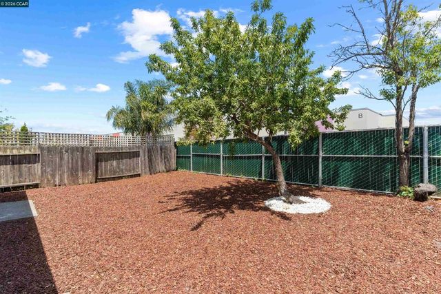 1207 Trenton Blvd, San Pablo, CA 94806