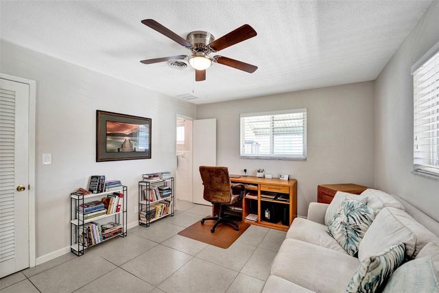 1623-1625 NE 45th Street, Oakland Park, FL 33334