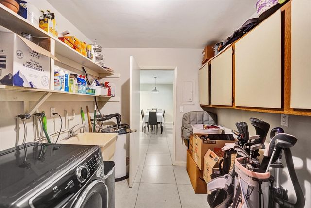 1623-1625 NE 45th Street, Oakland Park, FL 33334