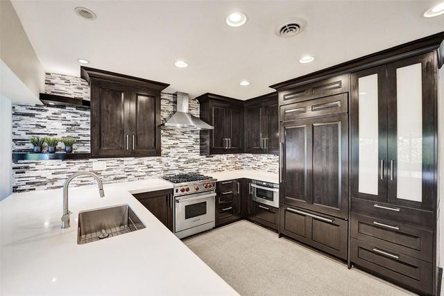 1623-1625 NE 45th Street, Oakland Park, FL 33334