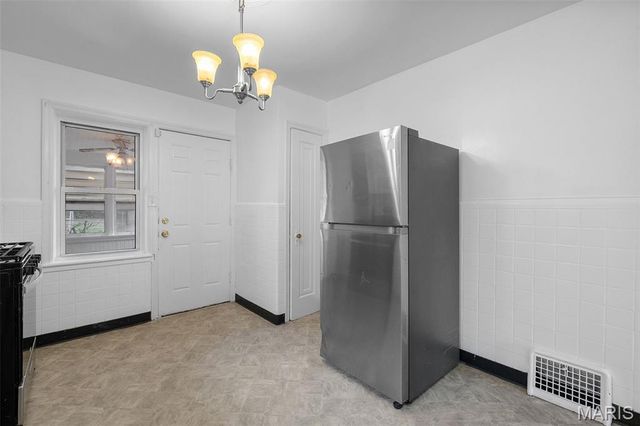 6012 North Pointe Boulevard, St Louis, MO 63147