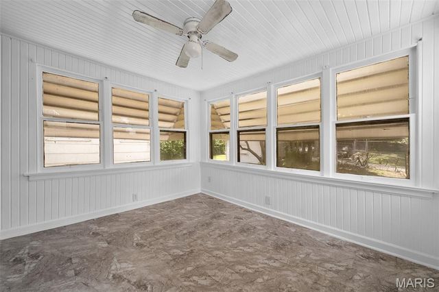 6012 North Pointe Boulevard, St Louis, MO 63147