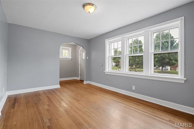 6012 North Pointe Boulevard, St Louis, MO 63147