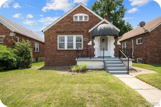6012 North Pointe Boulevard, St Louis, MO 63147