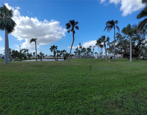 5203 7TH C STREET E, Bradenton, FL 34203