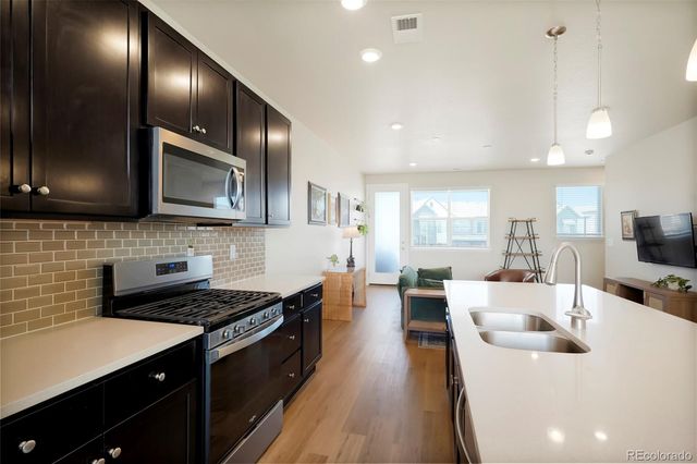 6974 Merseyside Lane, Castle Pines, CO 80108