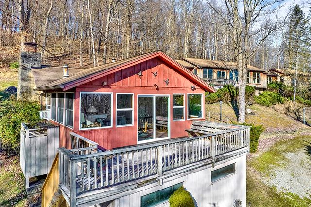 254 Light Ln, Cook Twp, PA 15658