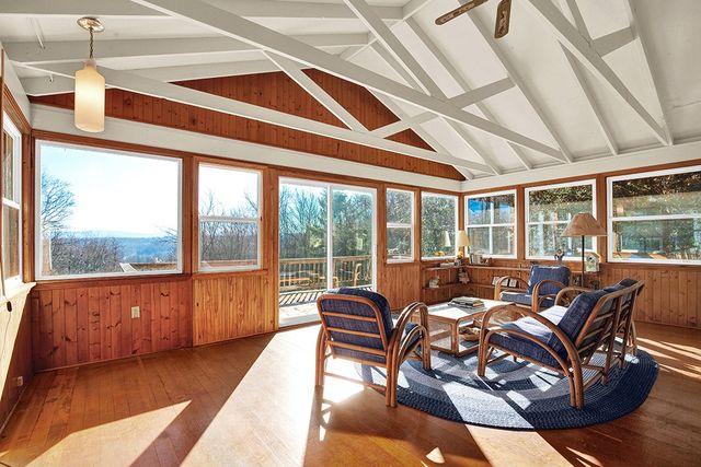 254 Light Ln, Cook Twp, PA 15658