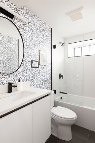 322 Bunker Hill St 2, Boston, MA 02129