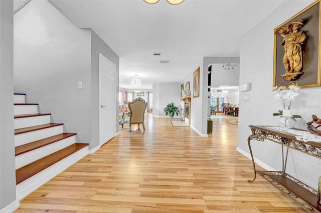 10323 SARANAC TRAIL, Hudson, FL 34667