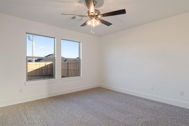 15808 Switchgrass Place, Moore, OK 73170