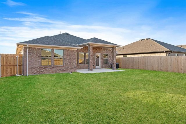 15808 Switchgrass Place, Moore, OK 73170