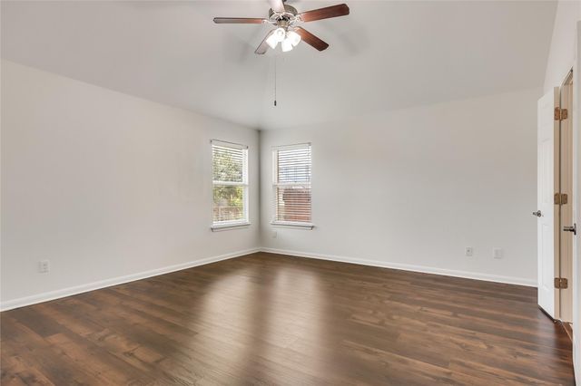 100 Barn Owl LOOP, Leander, TX 78641