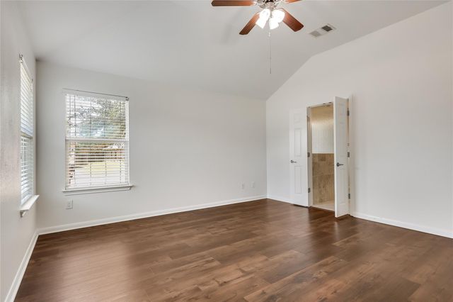 100 Barn Owl LOOP, Leander, TX 78641
