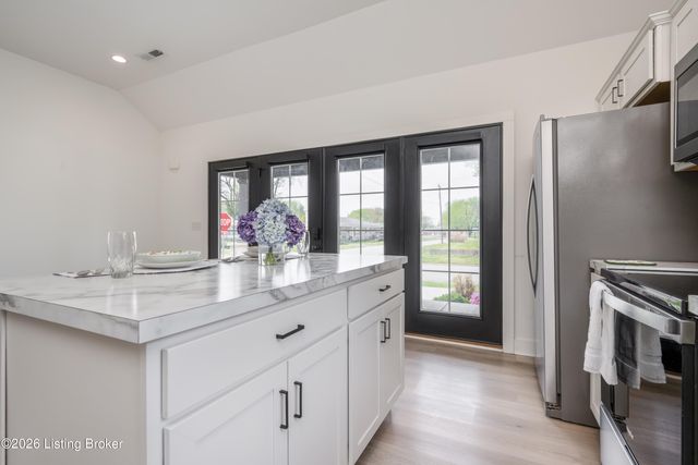 1032 S Virginia Ave, Clarksville, IN 47129