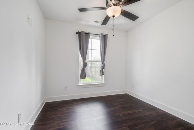 1032 S Virginia Ave, Clarksville, IN 47129