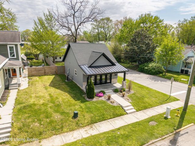 1032 S Virginia Ave, Clarksville, IN 47129