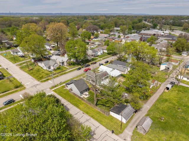 1032 S Virginia Ave, Clarksville, IN 47129