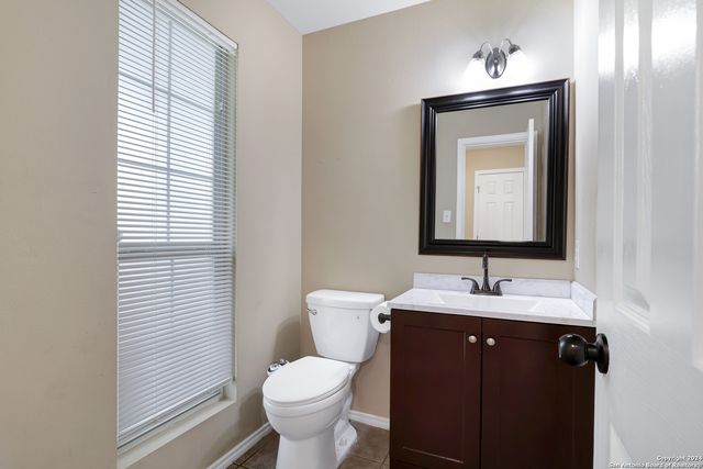 6026 CAMPSTOOL RD, San Antonio, TX 78239