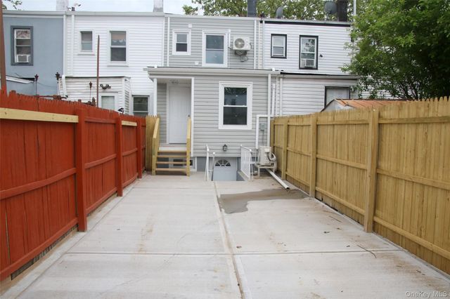 154-05 118th Avenue, Jamaica, NY 11434
