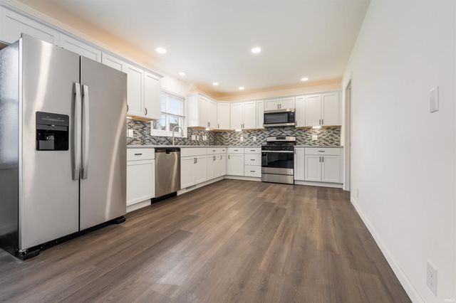 2313 W Audubon Drive, Muncie, IN 47304