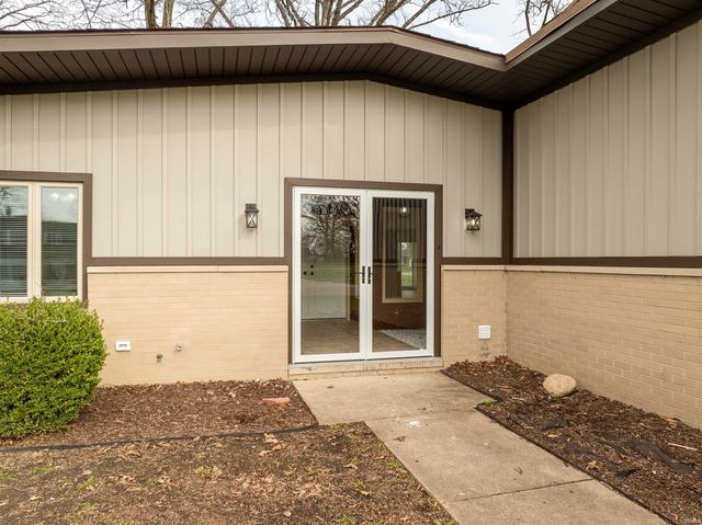 2313 W Audubon Drive, Muncie, IN 47304