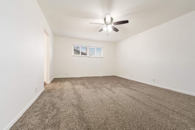 2313 W Audubon Drive, Muncie, IN 47304